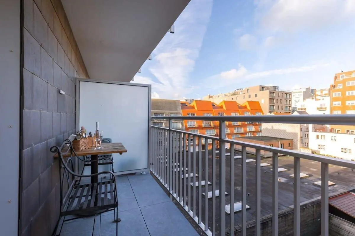 Apartment Huswell - Charming Studio With Terrace Nearby The Beach Middelkerke