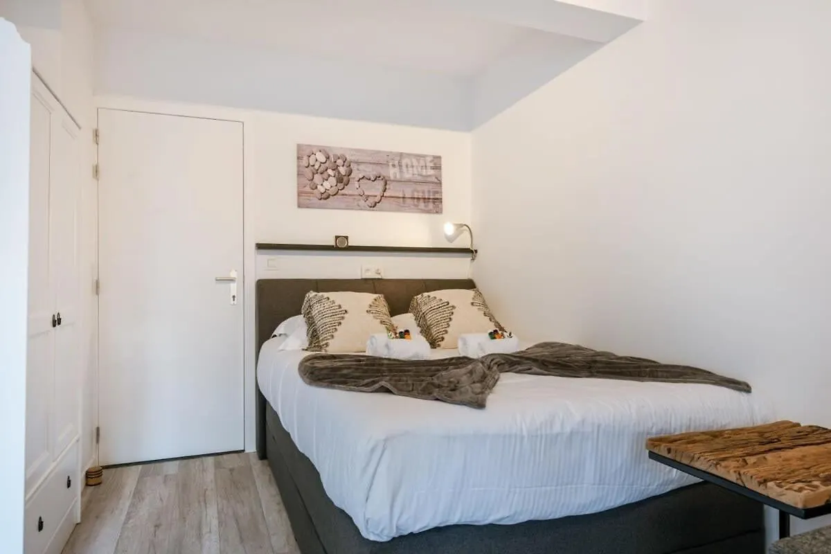 Apartment Huswell - Charming Studio With Terrace Nearby The Beach Middelkerke